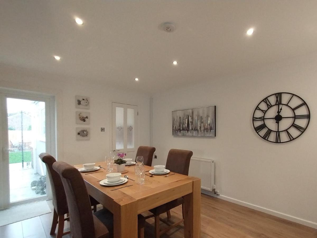 Chipad Duo - Comfy House With Parking And Garden Chichester Exterior foto
