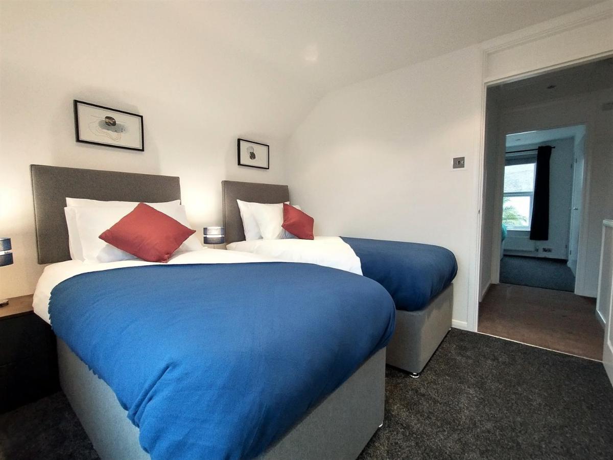 Chipad Duo - Comfy House With Parking And Garden Chichester Exterior foto
